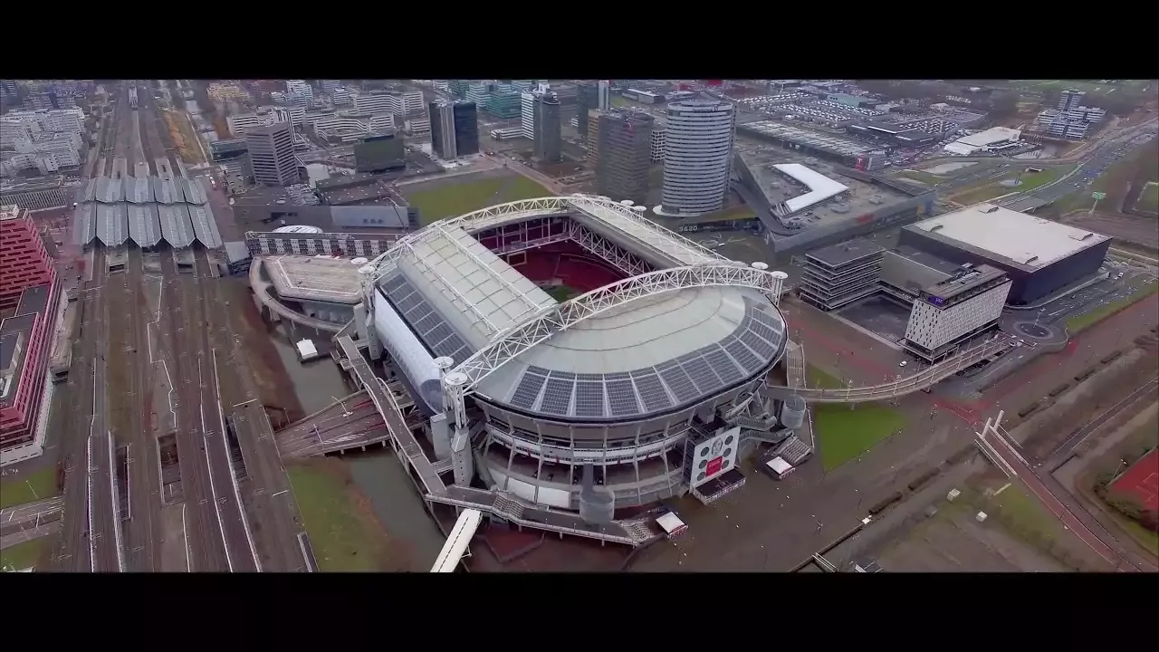 Lembranças do estádio da Eredivisie: itens colecionáveis para lembrar a experiência ao vivo